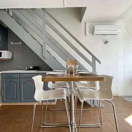 Le Saint-pierre Duplex A 100 M De La * Le Grau-du-Roi